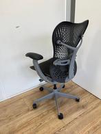 50x  Refurbished Herman Miller Mirra Grijs Zwart, Verzenden, Zo goed als nieuw, Grijs, Bureaustoel
