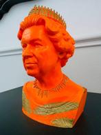PYTHIA(1993) - Figuur - Queen elizabeth - Plastic, Antiek en Kunst