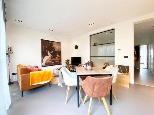 Te huur Appartement in Den Haagmet 2 kamers, Huizen en Kamers, Huizen te huur, Direct bij eigenaar, A, Den Haag, Appartement