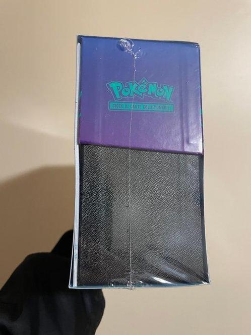 The Pokémon Company - 135 Box - Pokémon, Hobby en Vrije tijd, Verzamelkaartspellen | Pokémon