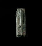 Het oude Egypte, gesloten bronzen hagedissensarcofaag - 1.7