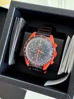 Swatch - Swatch x omega mission on earth LAVA - Zonder, Sieraden, Tassen en Uiterlijk, Horloges | Heren, Nieuw