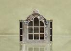 J Weeda haarlem nr 3727 - Miniatuur figuur - Vitrinekastje