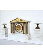 Klok en garnituur set - Messing, Marmer - 1910-1920