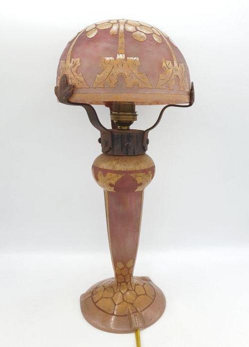 Schneider Le Verre Français - Tafellamp - Smeedijzer -, Antiek en Kunst, Antiek | Glas en Kristal
