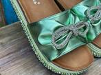Ibiza Shiny Green Slippers, Kleding | Dames, Schoenen, Slippers, Nieuw, Ophalen of Verzenden, Kayla