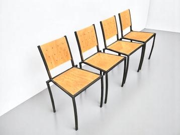 4x (of meer) Vintage Stoelen 90s - Hout en Metaal beschikbaar voor biedingen