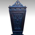 Stoel - Walnoot - Italiaanse renaissance, Antiek en Kunst