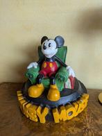 Beeld, Mickey Mouse in his reading chair - 28 cm - Gips -, Nieuw