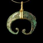 Oud-Romeins Brons Lunula amulet hanger  (Zonder, Sieraden, Tassen en Uiterlijk, Antieke sieraden