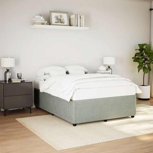 vidaXL Bedframe zonder matras 140x190 cm fluweel lichtgrijs, Huis en Inrichting, Slaapkamer | Bedden, 140 cm, 190 cm of minder