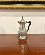 393 AL - Kruik - Grande Caraffa lavorata a mano - .800, Antiek en Kunst