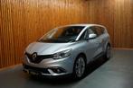 NR 087 Renault Grand Scenic 1.3 TCe 140 PK AUTOMAAT - 7 PERS, Auto's, Renault, Dealer onderhouden, Stof, Gebruikt, Zilver of Grijs