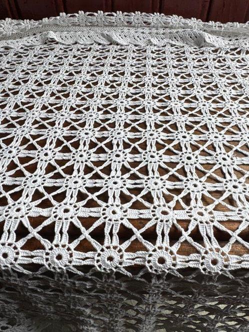 Croix - Tafelkleed - 90 cm - 120 cm, Antiek en Kunst, Antiek | Kleden en Textiel