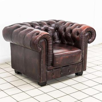 Donkerrode Chesterfield Fauteuil beschikbaar voor biedingen