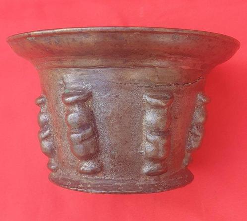 Vijzel en stamper (2) - Bronzen ribbelmolen, Antiek en Kunst, Antiek | Overige Antiek