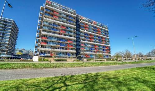Te Huur 4 Kamer Appartement Aïdaplein In Alphen aan den Rijn, Huizen en Kamers, Huizen te huur, Direct bij eigenaar, Zuid-Holland