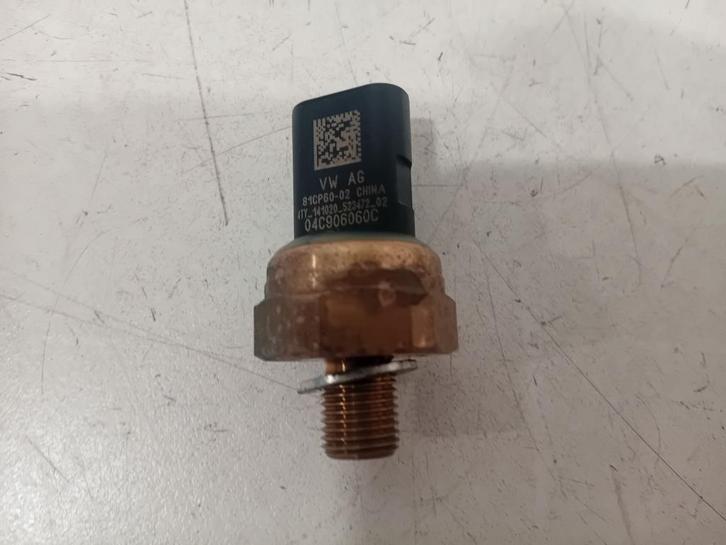 OLIEDRUK SENSOR Skoda Octavia IV 2.0 TDI 04C906060C, Auto-onderdelen, Elektronica en Kabels, ARN erkend, Stiba lid, Erkend duurzaam