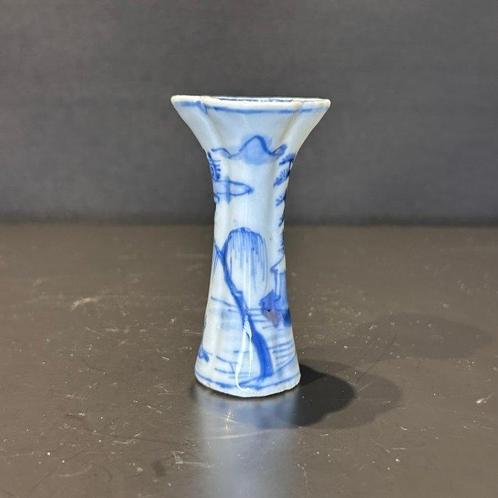 Vaas - Porselein - China - Kangxi (1662-1722) (Zonder, Antiek en Kunst, Antiek | Overige Antiek