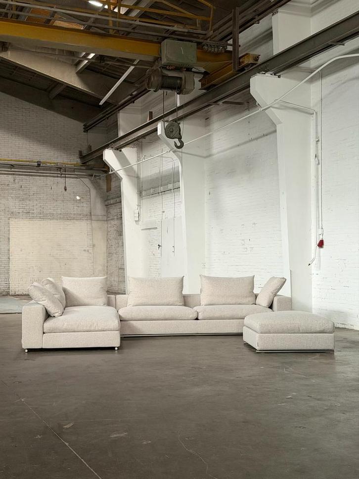 Flexform Groundpiece | Shitake (NIEUWSTAAT), Huis en Inrichting, Banken | Bankstellen, 300 cm of meer, 150 cm of meer, Hoekbank