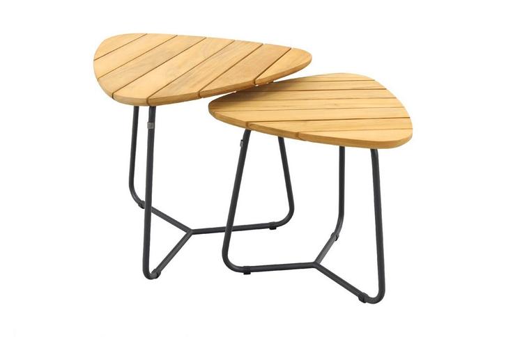 4 Seasons Verdi set van 2 teak driehoekige salontafels, Tuin en Terras, Tuintafels, Nieuw, Hout, Rond, Verzenden