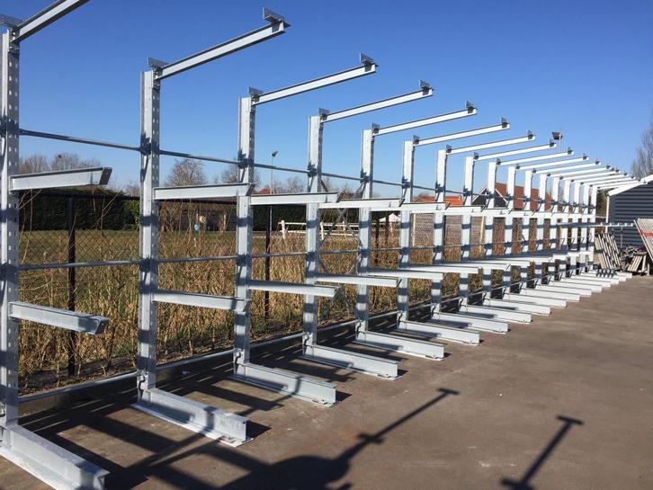 Draagarmstelling verzinkt 3 m hoog met dakarmen enkelzijdig, Zakelijke goederen, Kantoor en Winkelinrichting | Magazijn, Stelling en Opslag