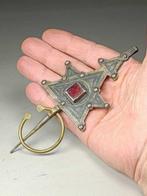 Zilver, laiton - Fibula - Fibule Maroc, Antiek en Kunst