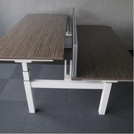 (MDK-103449) Veyhl XH duo werkplek zit-sta 180 x 165 cm, Huis en Inrichting, Bureaus, Bureau, Nieuw, Elektrisch, In hoogte verstelbaar