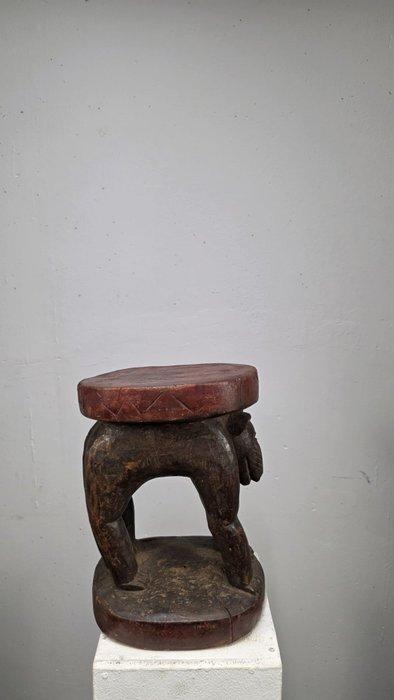 Houten kruk aap Boulou - Kameroen (Zonder minimumprijs), Antiek en Kunst, Kunst | Niet-Westerse kunst