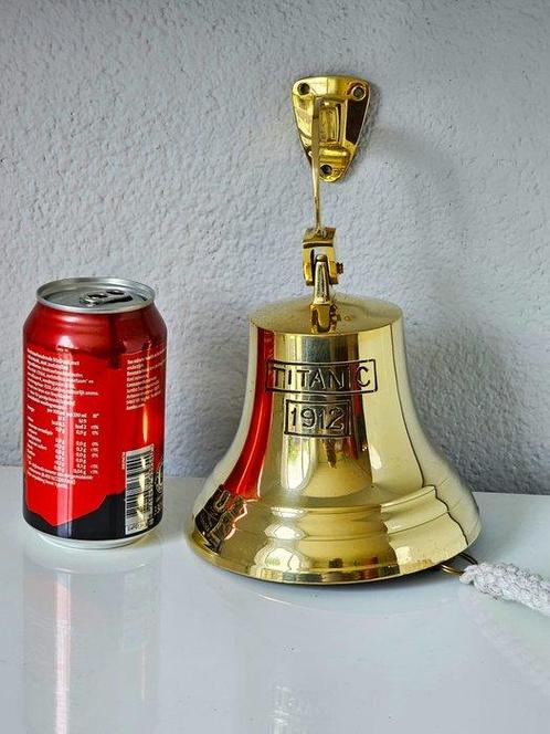 Scheepsbel - Messing, Touw - model Titanic 1912, Antiek en Kunst, Kunst | Designobjecten