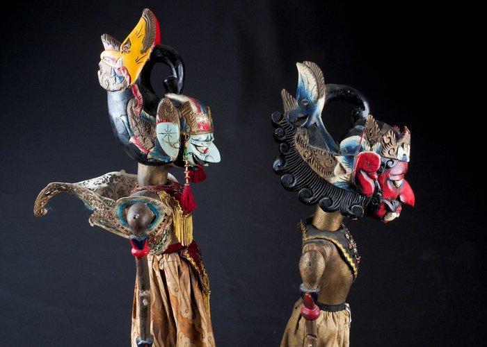 2 Wayang Golèk poppen - Java - Indonesië (Zonder, Antiek en Kunst, Kunst | Niet-Westerse kunst