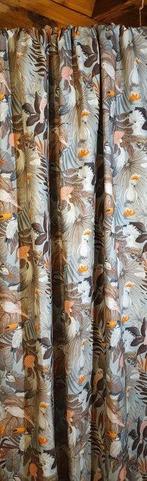 600x140cm! Boheemse stof met gekleurde vogels in skyblue