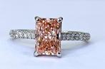 Zonder Minimumprijs - Ring - 18 karaat Witgoud - 1.70ct. tw., Nieuw