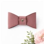 SAZZZ VLINDERSTRIK GLAMPER CLASSIC LEER ROZE M VOOR HALSBAND, Verzenden, Nieuw