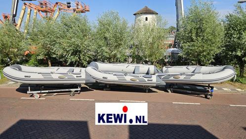 WAVEFUN-RUBBERBOOT iets duurder VEEL- BETER 270 tot 360 lang, Watersport en Boten, Rubberboten, Minder dan 70 pk, Airdeck, Benzine