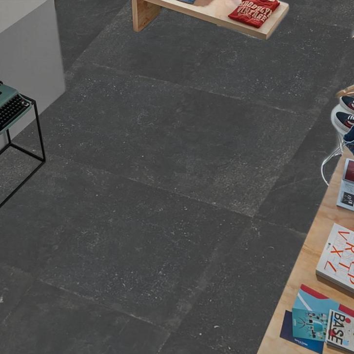 Vloertegel Flaminia Dark Moon 60x60 Getrommeld Antraciet, Doe-het-zelf en Verbouw, Tegels, Ophalen of Verzenden