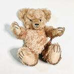 Grisly - Pluche dier Articulated Musical Teddy Bear Grisly