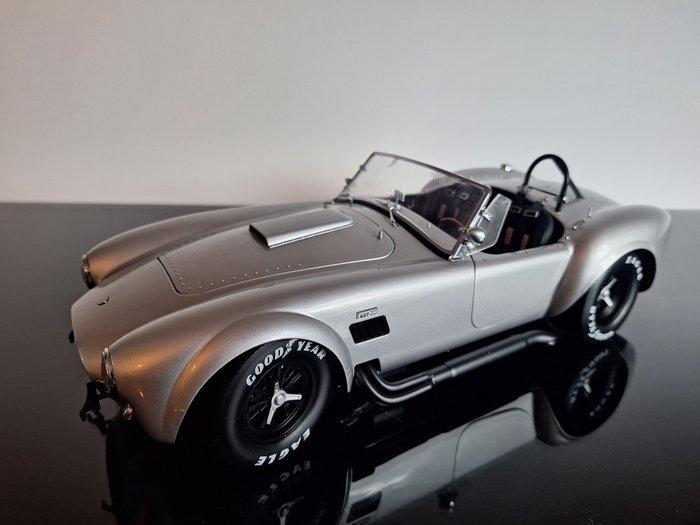 Kyosho 1:12 - Modelauto - Shelby Cobra 427 S/C - Schiterend, Hobby en Vrije tijd, Modelauto's | 1:5 tot 1:12
