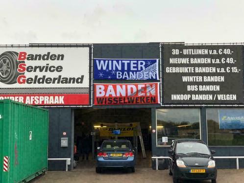 225 45 18  225 50  225 55 18 235 45 18  235 50 18 235 55 18, Auto-onderdelen, Banden en Velgen, 18 inch, Zomerbanden, Personenwagen