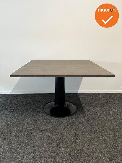 Mauforce Vierkante tafel - 120x120cm - Trompetvoet in kle..., Zakelijke goederen, Kantoor en Winkelinrichting | Kantoormeubilair en Inrichting