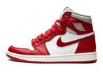 Air Jordan 1 Retro High OG Varsity Red - Maat 37.5 EU, Kleding | Heren, Ophalen of Verzenden, Nieuw, Jordan