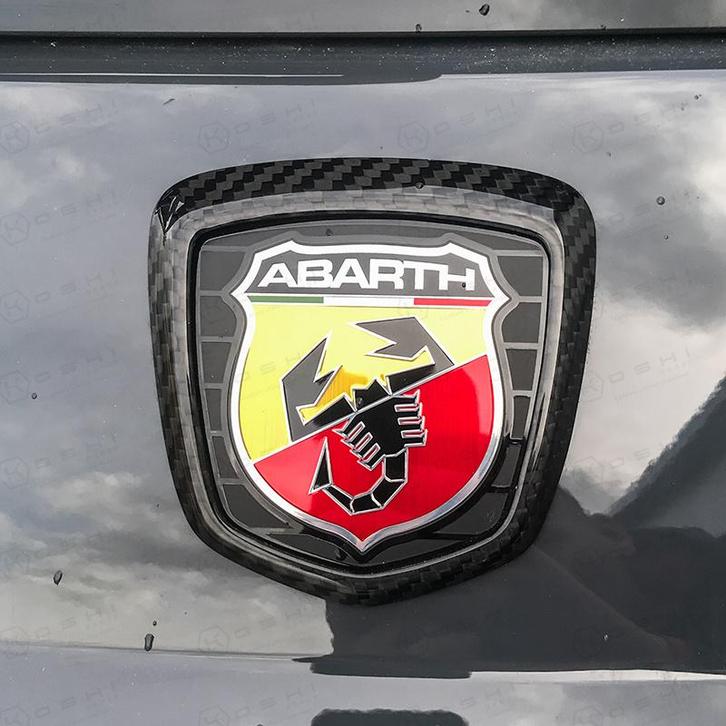 Fiat Abarth 500/595 Carbon Fiber Achter Logo Embleem Frame, Auto diversen, Tuning en Styling, Verzenden