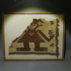Chimu, Peru Weefsel Textiele wol met figuur en lijst.