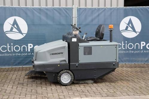 Veiling: Veegmachine Kärcher KM 120/250 R D Classic Diesel 2, Zakelijke goederen, Machines en Bouw | Onderhoud en Reiniging, Ophalen