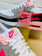 Nike - Veterschoenen - Maat: EU 41, Nieuw