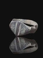 Middeleeuwen, kruisvaardersperiode Bronze Military Empire, Antiek en Kunst