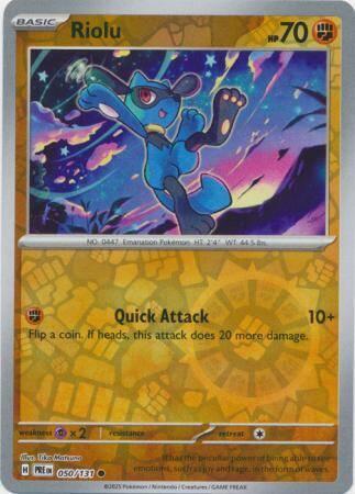 Riolu 050/131 reverse holo Prismatic Evolutions, Hobby en Vrije tijd, Verzamelkaartspellen | Pokémon, Losse kaart, Nieuw, Foil