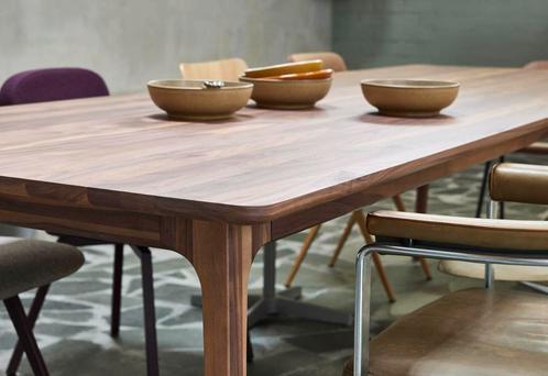 Walnoten eettafels - Massief hout - Scandinavisch design, Huis en Inrichting, Tafels | Eettafels, Nieuw, Overige houtsoorten, Ophalen of Verzenden