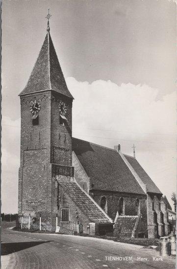TIENHOVEN - Herv. Kerk, Verzamelen, Ansichtkaarten | Nederland, Verzenden