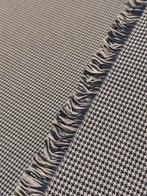 Club House Italia: il micro pied-de-poule che arreda con